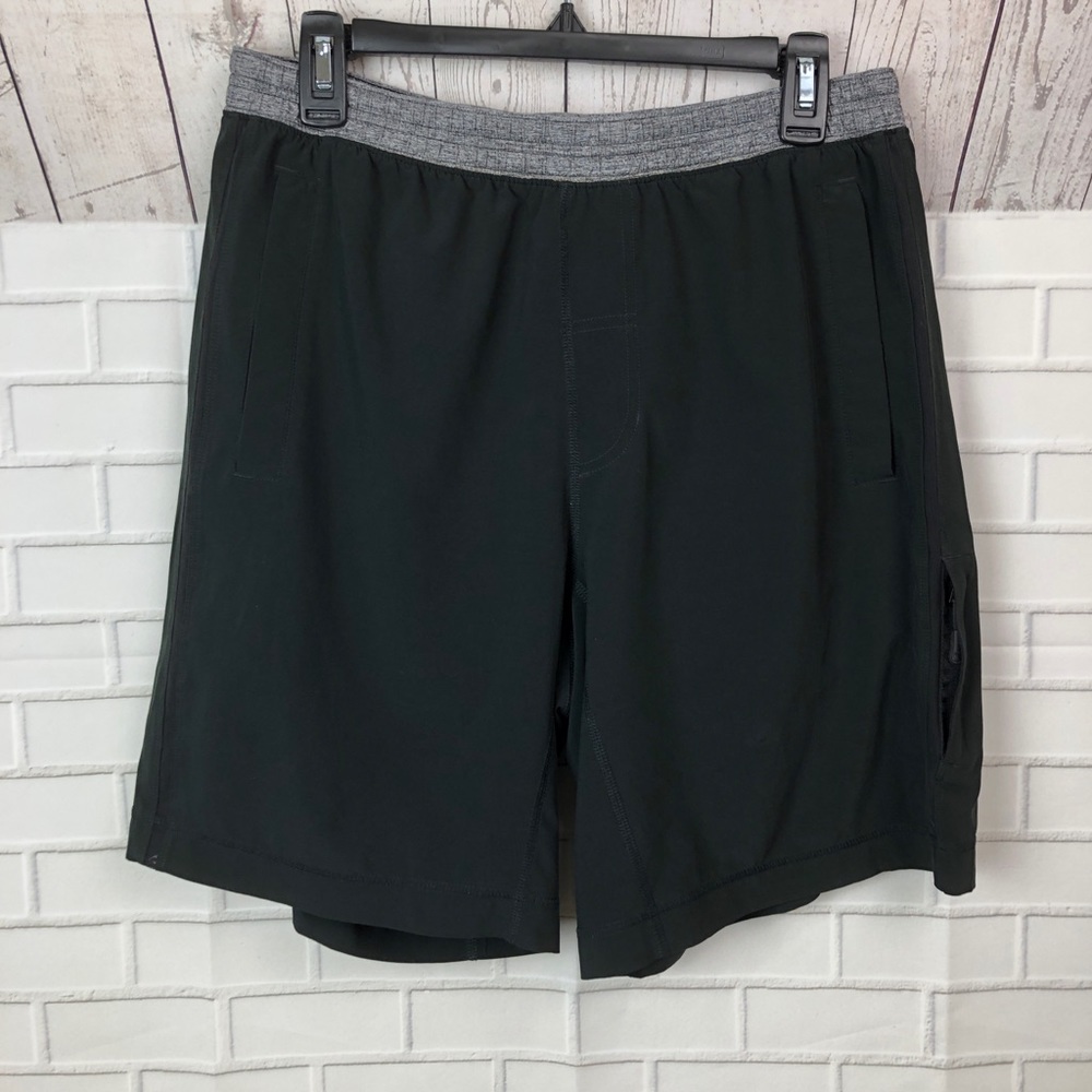 Lululemon pace breaker men’s shorts
